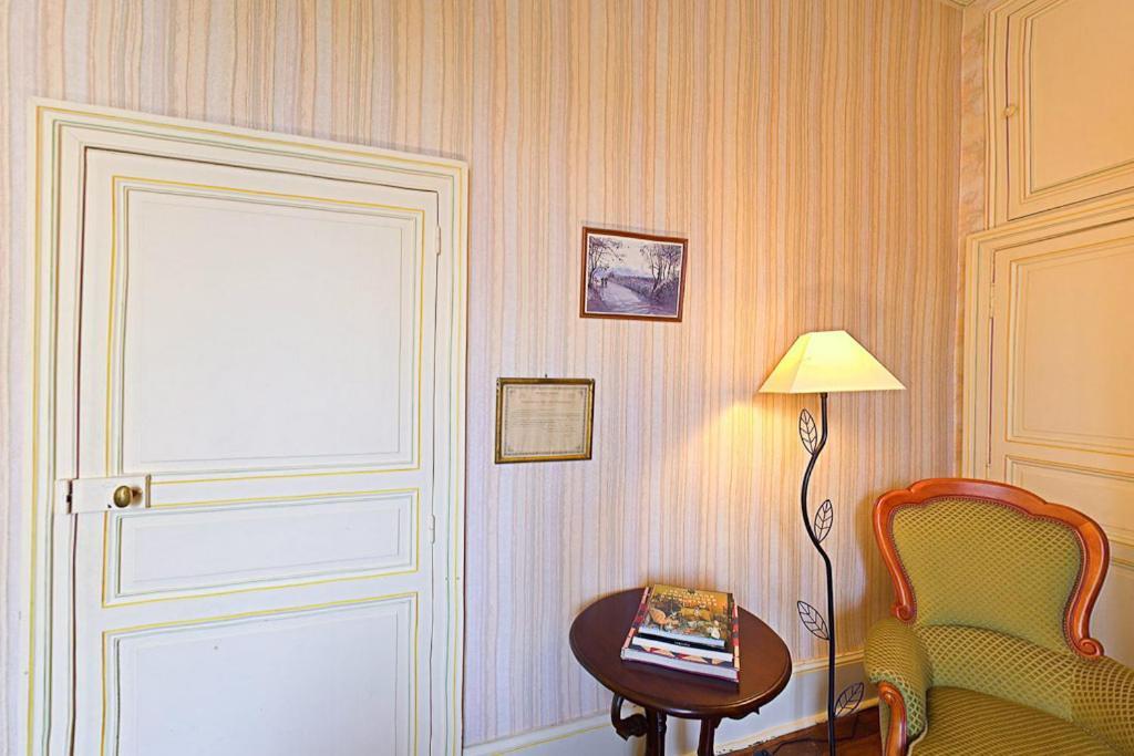 Amphore Du Berry Saint-Amand-Mont-Rond Δωμάτιο φωτογραφία