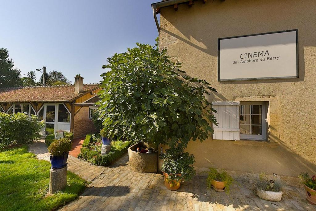Amphore Du Berry Saint-Amand-Mont-Rond Εξωτερικό φωτογραφία